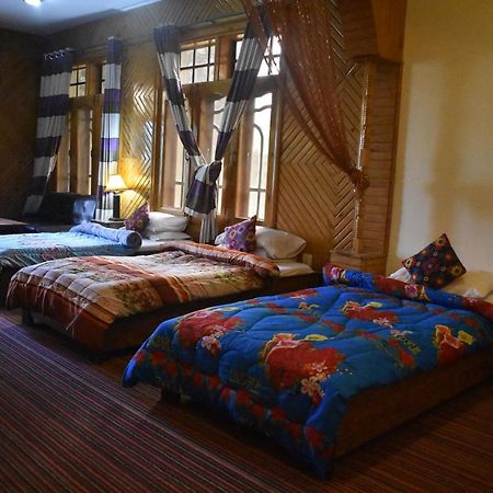 Cozy Lodge Гілгіт Екстер'єр фото