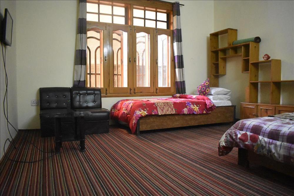 Cozy Lodge Гілгіт Екстер'єр фото