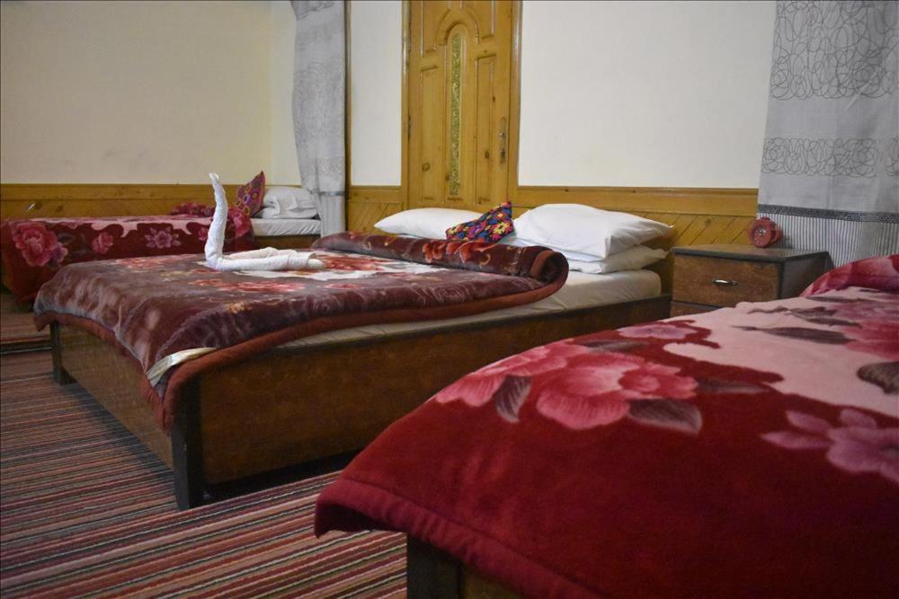 Cozy Lodge Гілгіт Екстер'єр фото