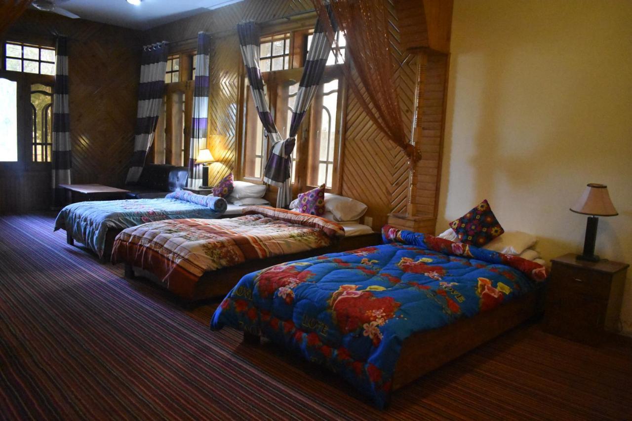 Cozy Lodge Гілгіт Екстер'єр фото