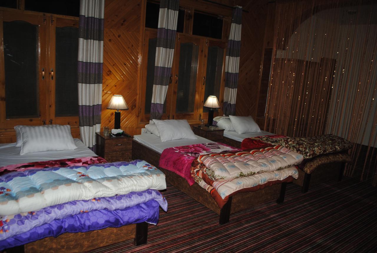 Cozy Lodge Гілгіт Екстер'єр фото