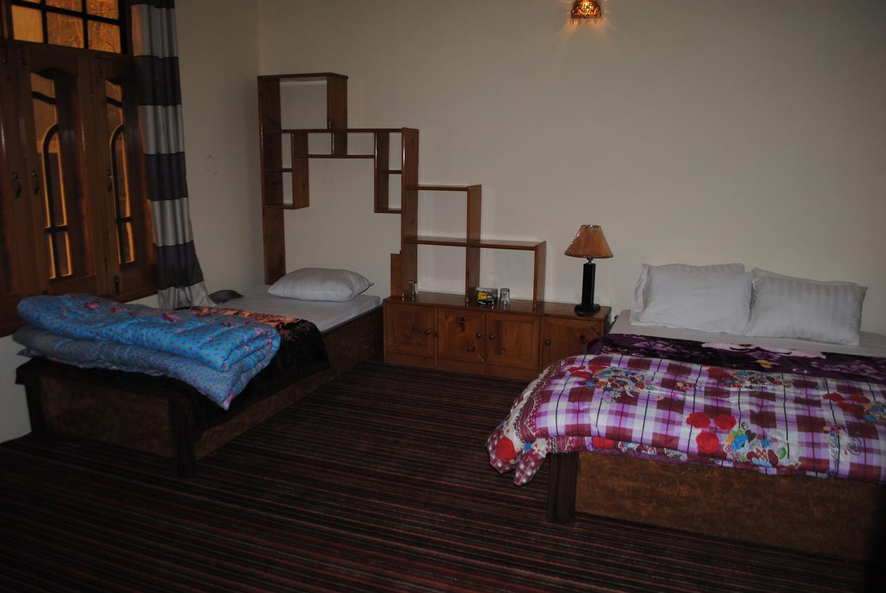 Cozy Lodge Гілгіт Екстер'єр фото